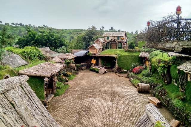tempat wisata anak - Farmhouse Lembang